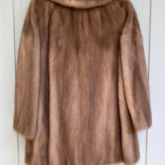 1960s Lowenthal’s Ranch Mink Coat, Car Coat Length - Picture 4 of 4